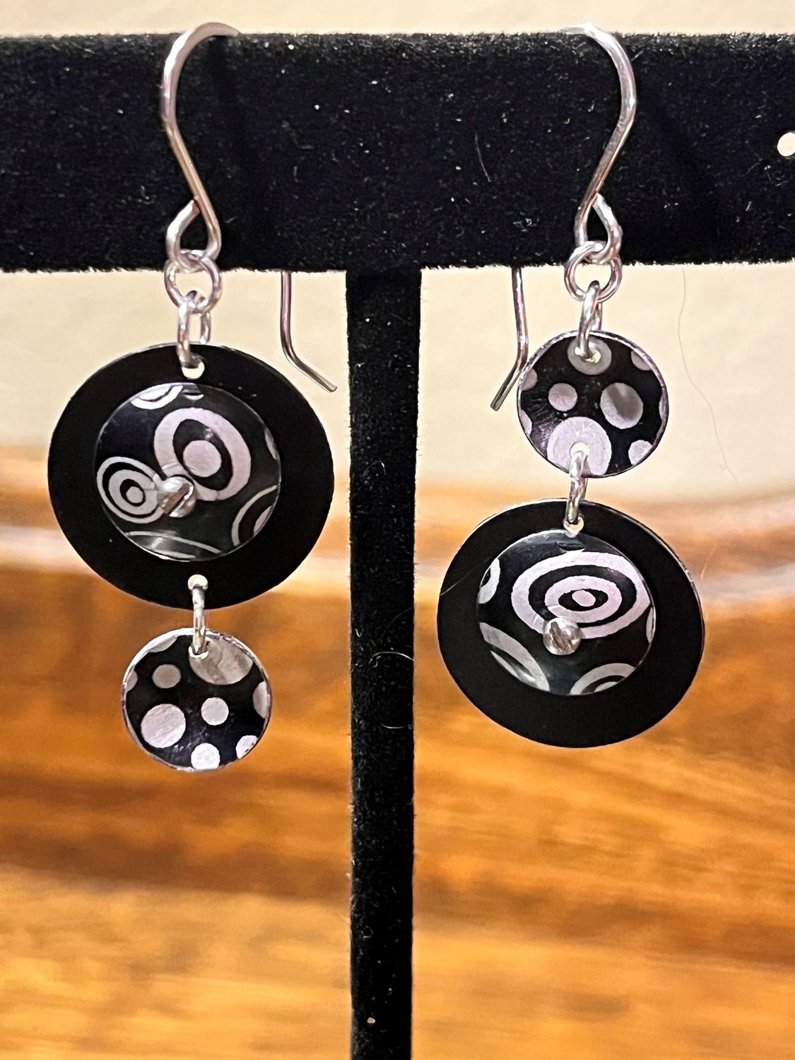 Lenel Earrings - Samantha