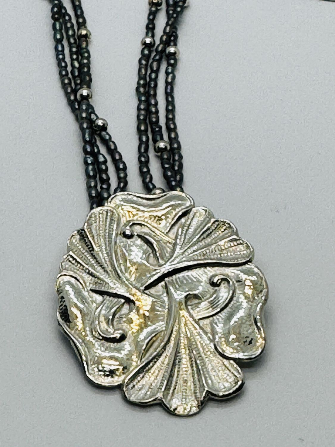 Estancia Necklace Silver Gingko Leaves and Freshwater Pearls