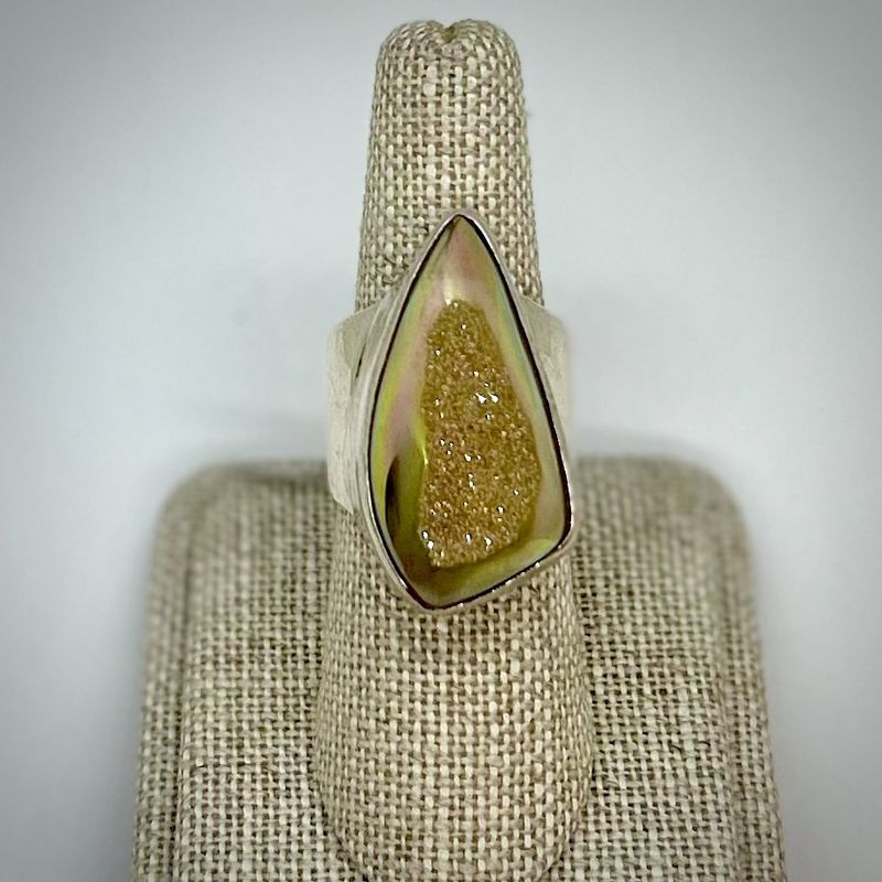 Ras-Jolj Ring Large Gold Druzy