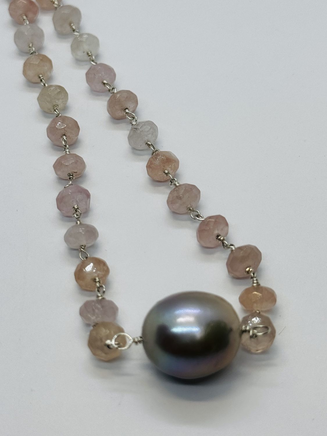 Robb Necklace Rose Quartz Rosary W/Gray Pearl
