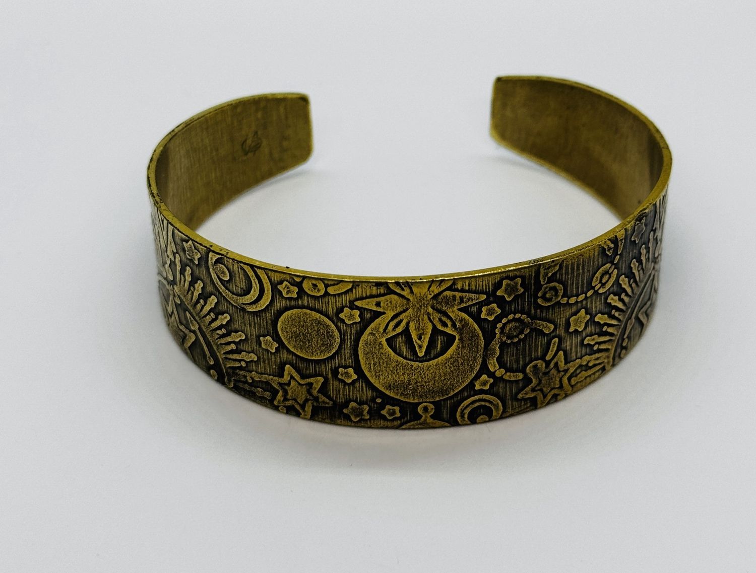 O&#39;Brien Cuff Brass 5/8&quot; Roll Printed Witchy Celestial Design