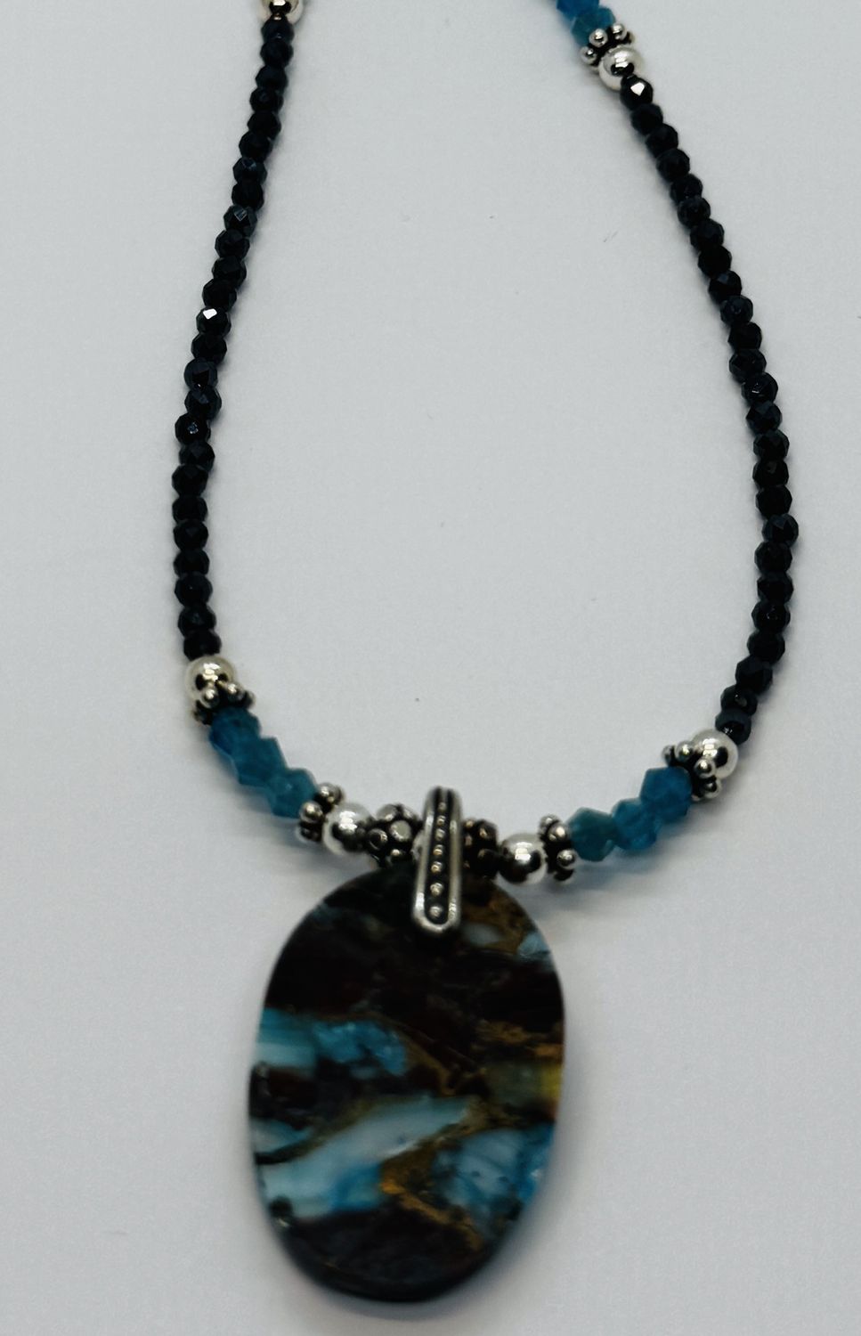 Estancia Necklace Arizona Kingman Jojave Turquoise and Blue Apatite