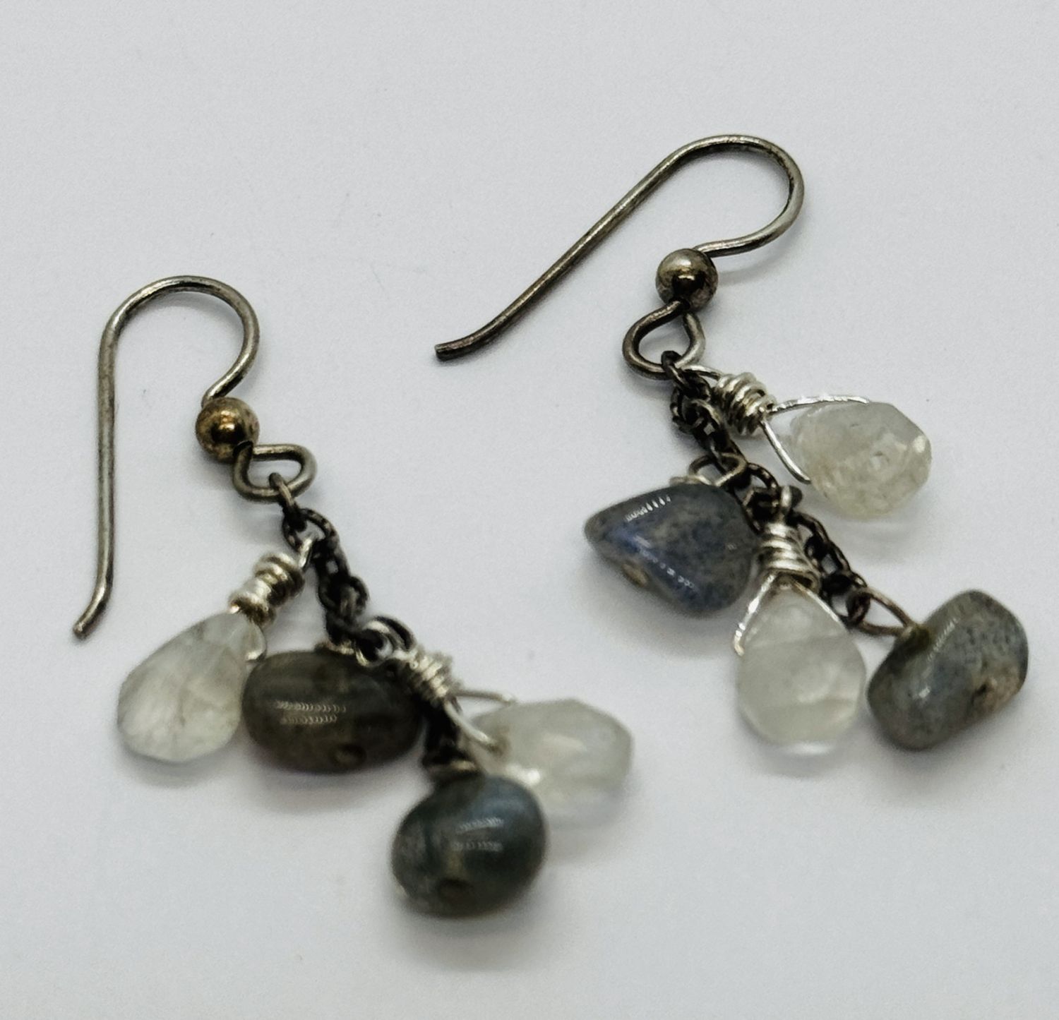 Robb Earring Labradorite and Moonstone Cluster