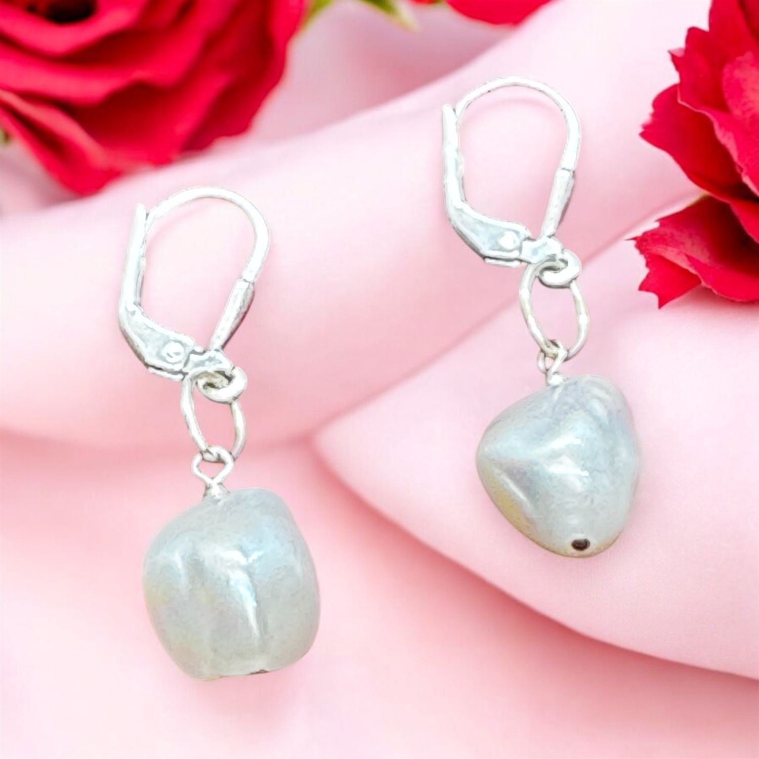 Robb Earrings Freshwater Pearl Dangle