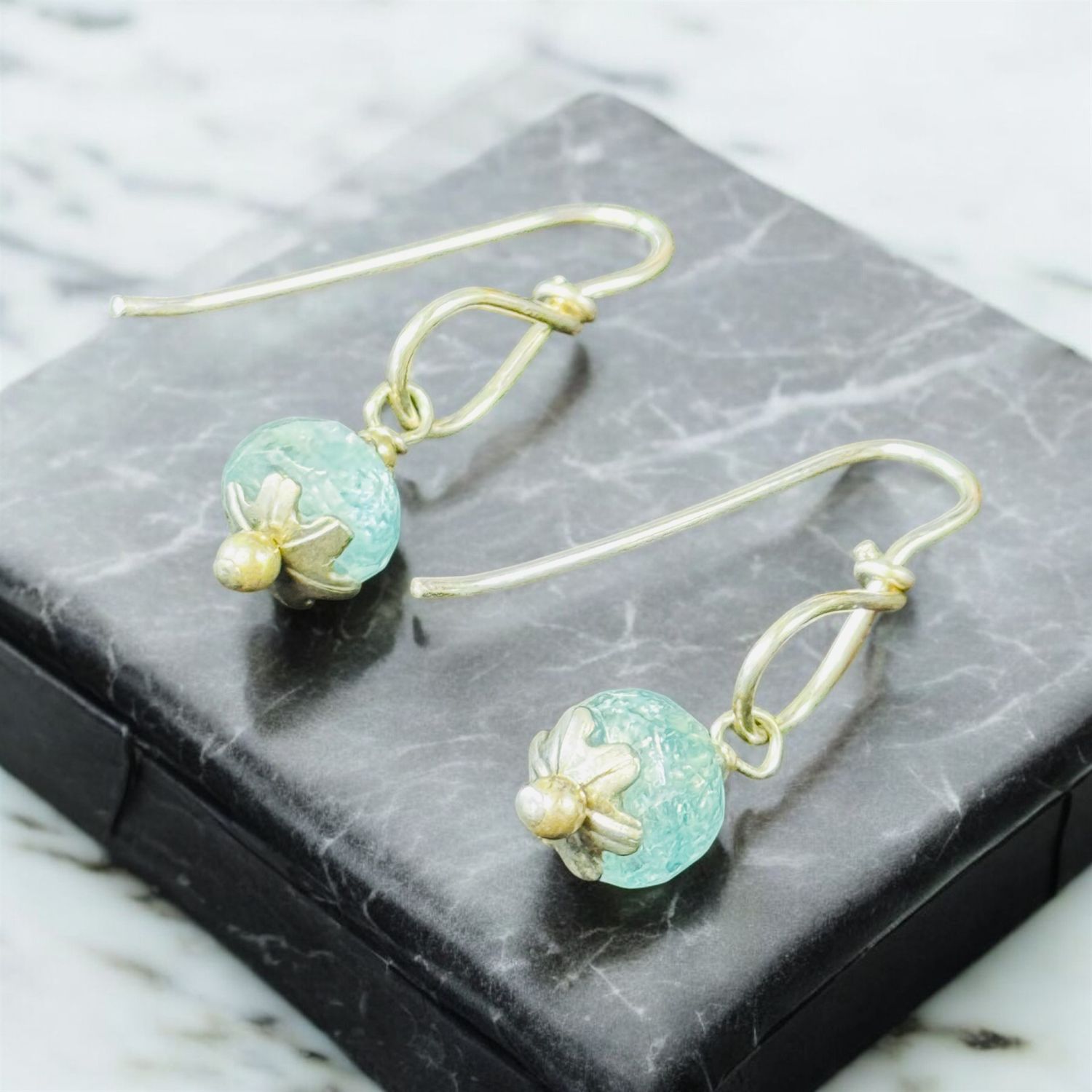 Robb Earrings Green Kyanite