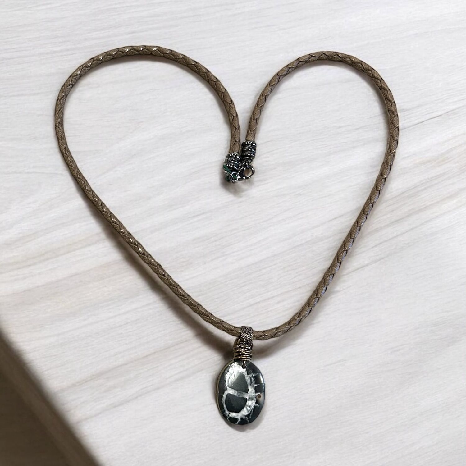 Nadeau Necklace Septerian Fossil
