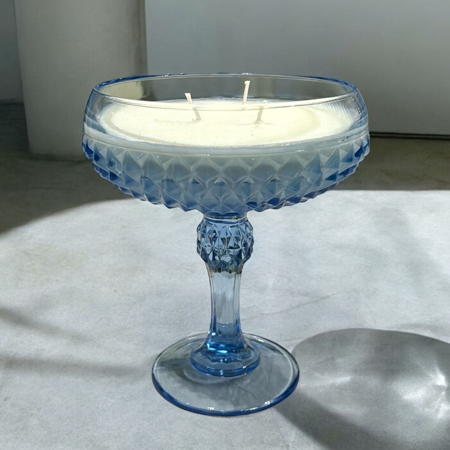 Canoa Scented Candle &quot;Citrus Agave &amp; Toasted Coconut&quot; in Blue Glass Goblet