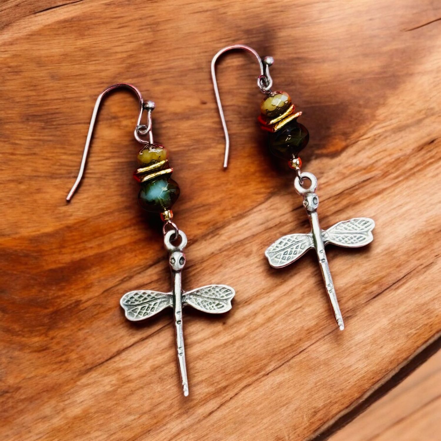 Garnish Earrings Dragonfly W/Czech Glass