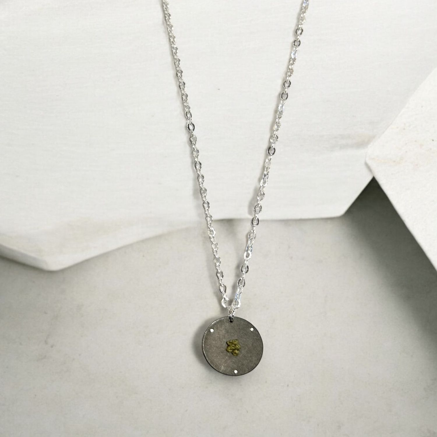 Bent Metal Necklace Light Green Silk
