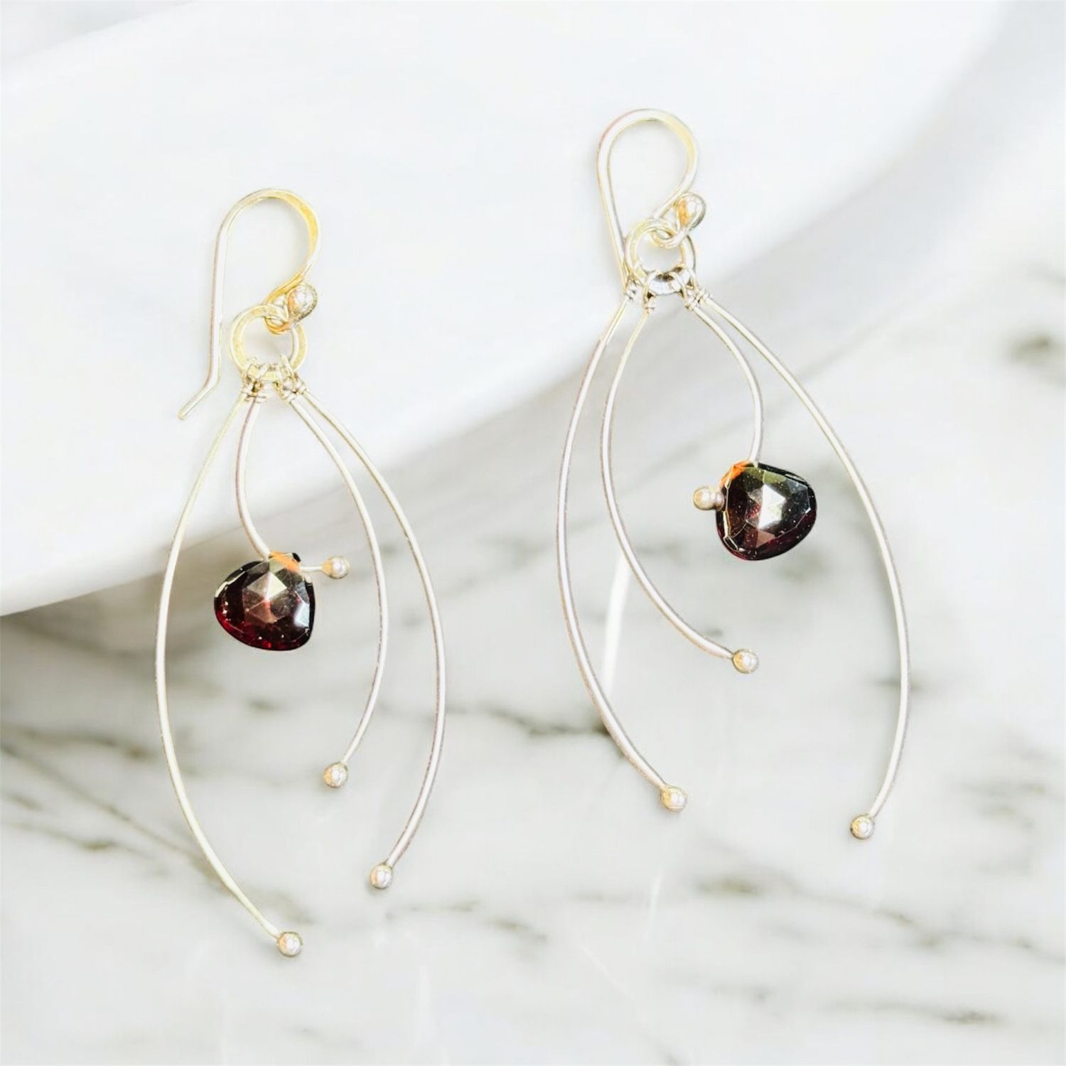 Zuzko Earrings &quot;Tickle&quot; Red Garnet