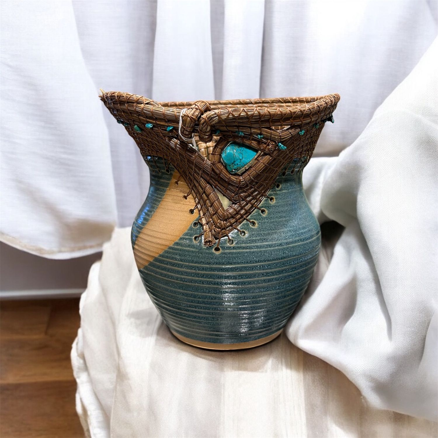 Hastings Vaskett #66 Turquoise Glaze and Turquoise Stones