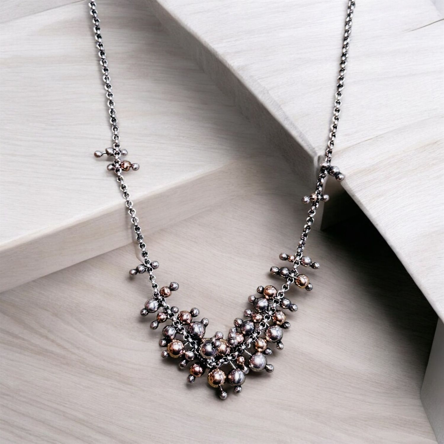 Zuzko Necklace &quot;Cluster&quot; Short