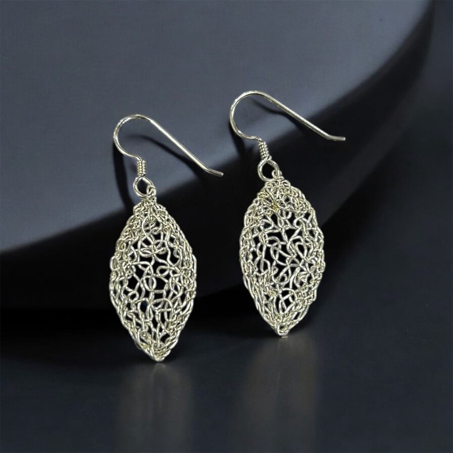 MetaLace Earrings Silver Leaves