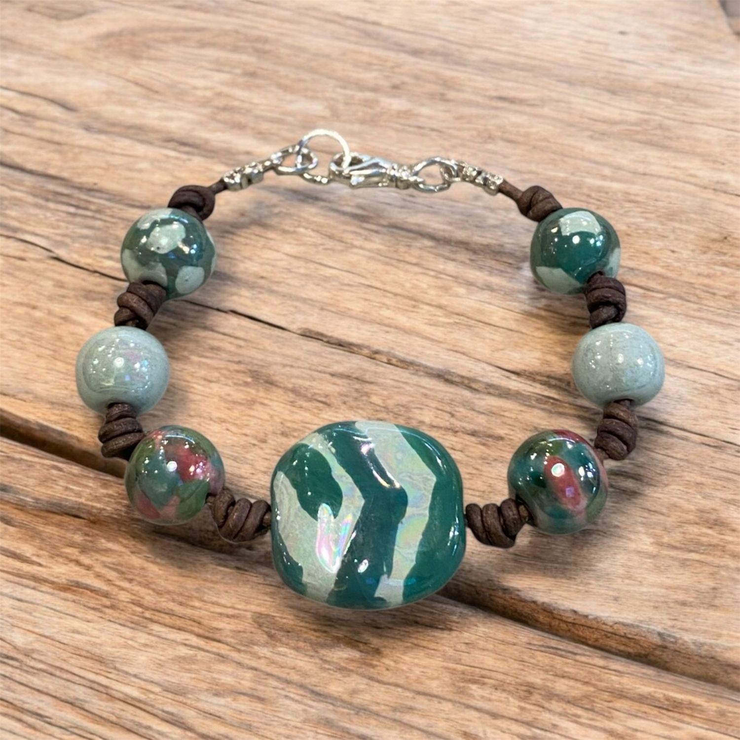 Very Visser Bracelet Green Kazuri Beads on Leather
