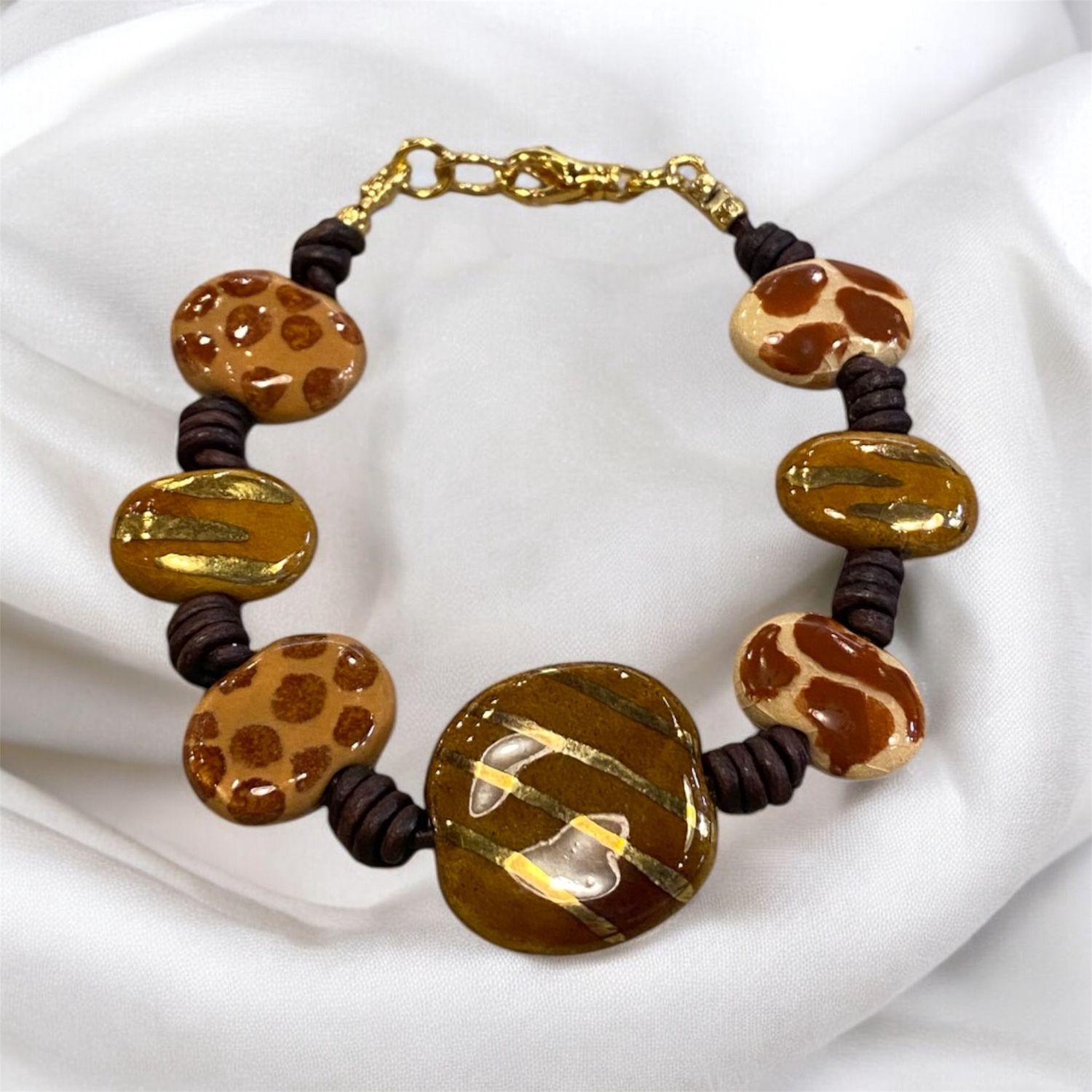 Very Visser Bracelet Brown + Gold Kazuri Beads on Brown Leather