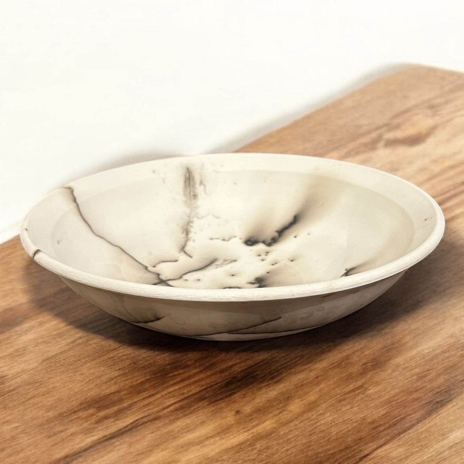 Ponticello Bowl White with Horse Hair Accents