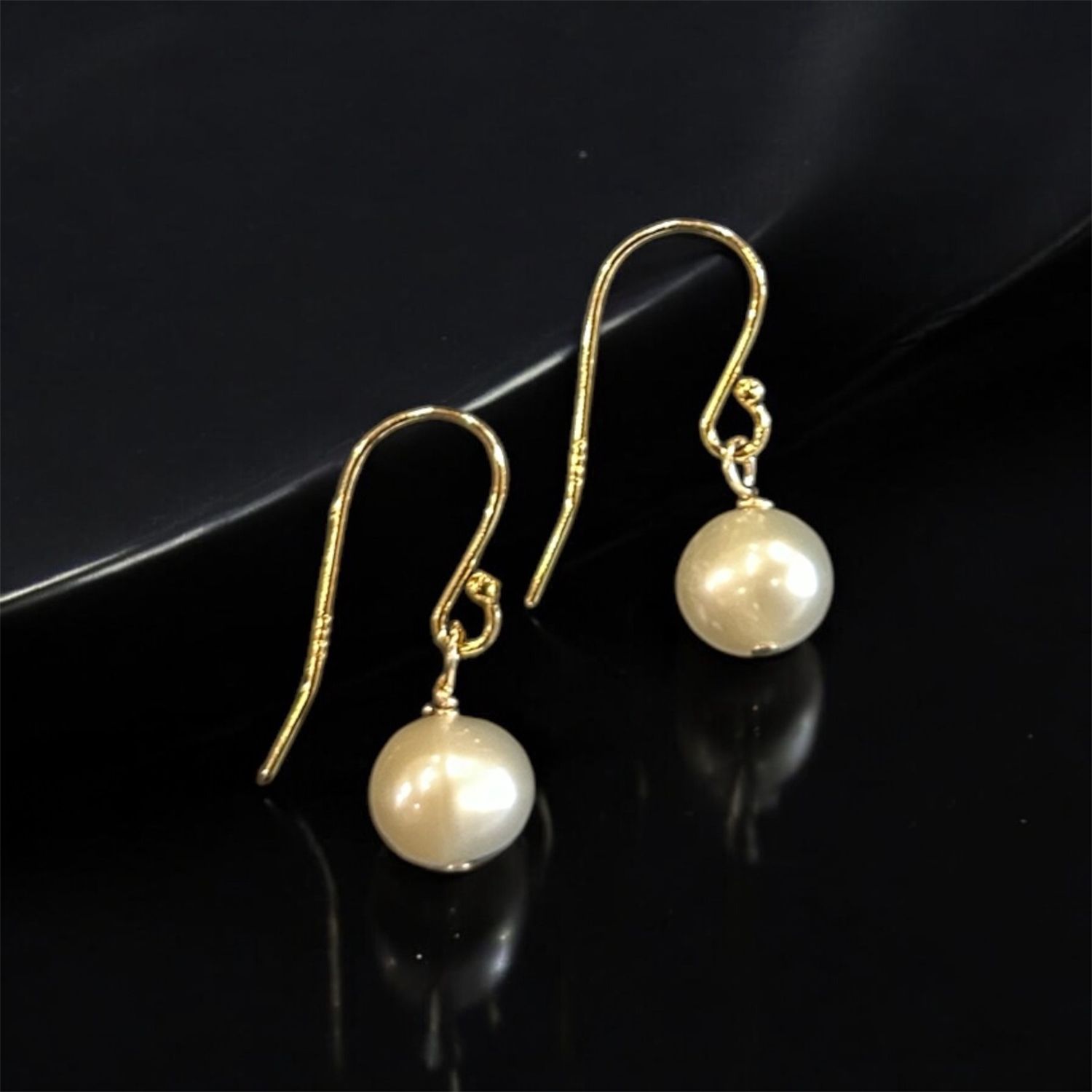 Trueworthy Earrings Single Pearl Gold Filled
