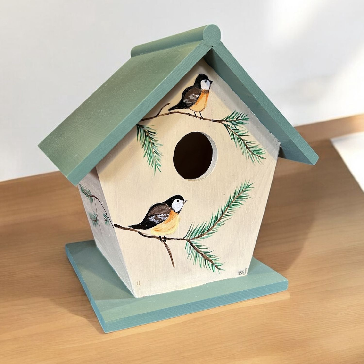 Wilson Birdhouse Green/Tan w/ Chickadees