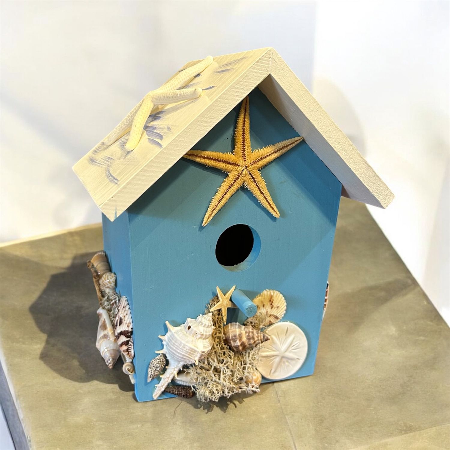 Wilson Birdhouse Seashells w/ Yellow Starfish
