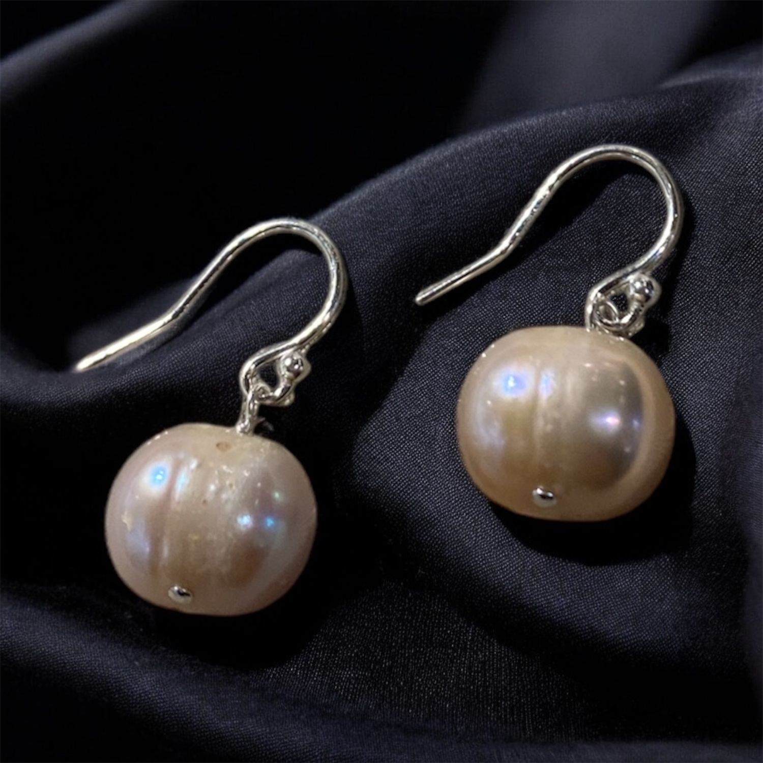 Trueworthy Earrings Large Pink Pearl