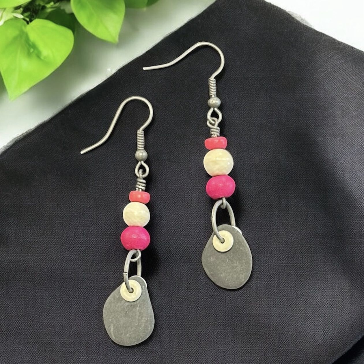 BQO Earring Finger Lakes Beach Stone With Pink and White Beads