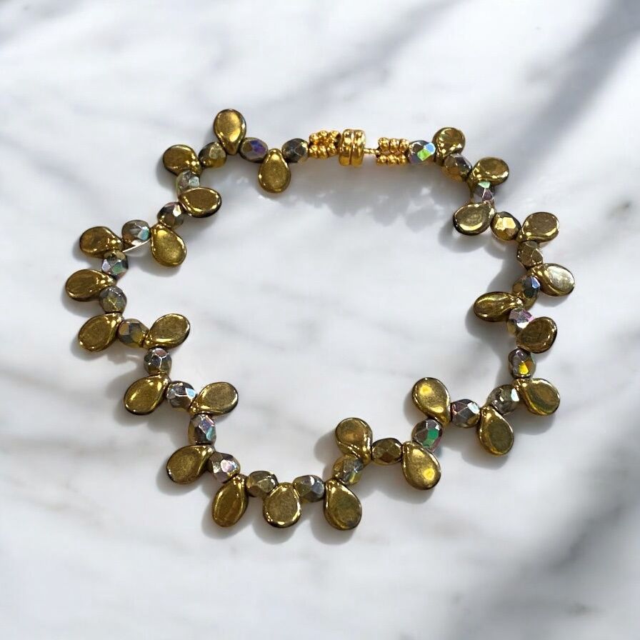 Boerman Bracelet Gold Pip Beads