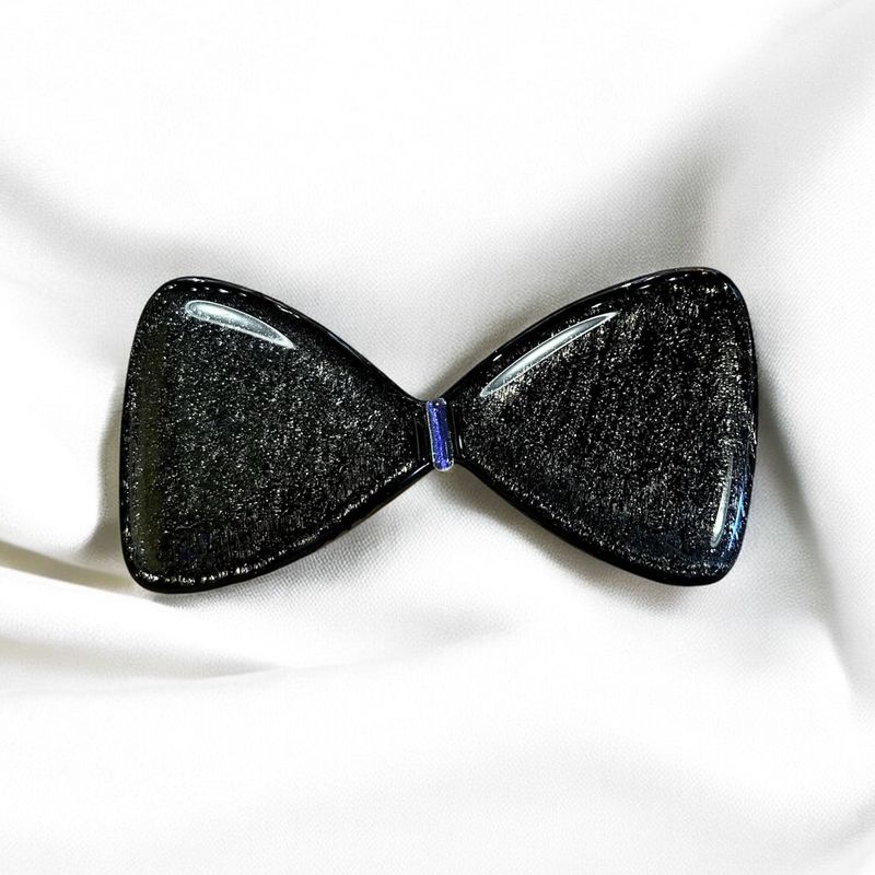 Gong Glass Bowtie Clip On- Black Iridescent with Purple Center Piece
