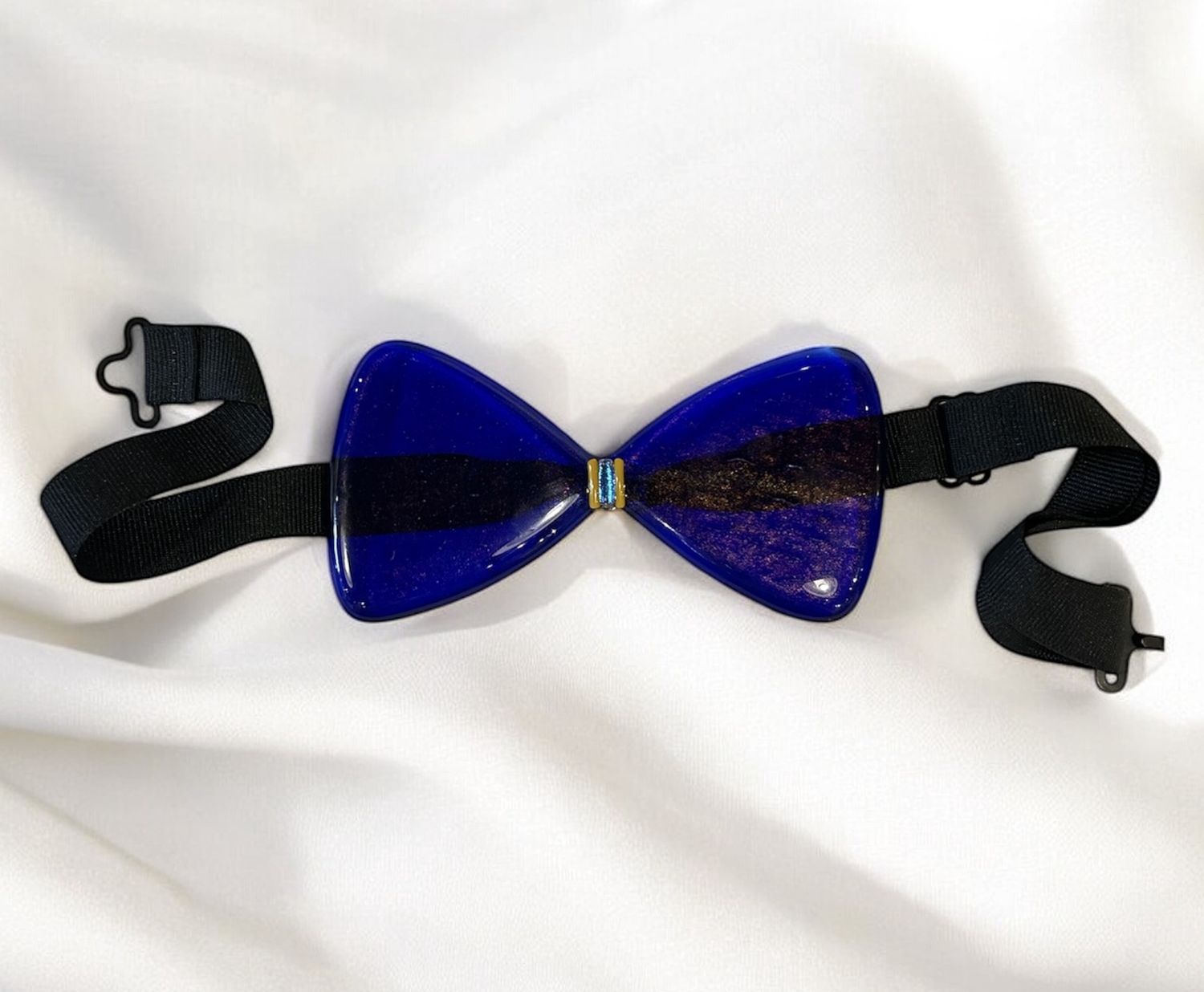 Gong Glass Bowtie with Bowtie Band- Dark Blue and Gold Iridescent, Yellow and Light Blue Center Piece