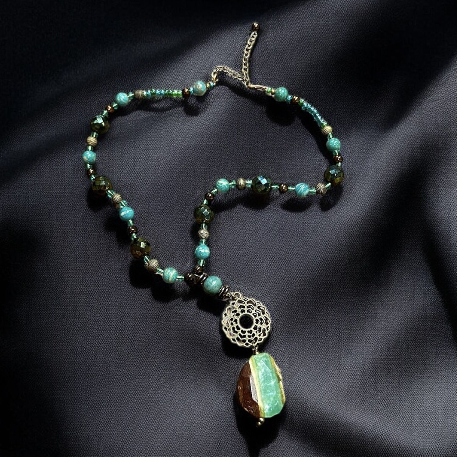 Nadeau Necklace Green Agate w/ Brass Disk