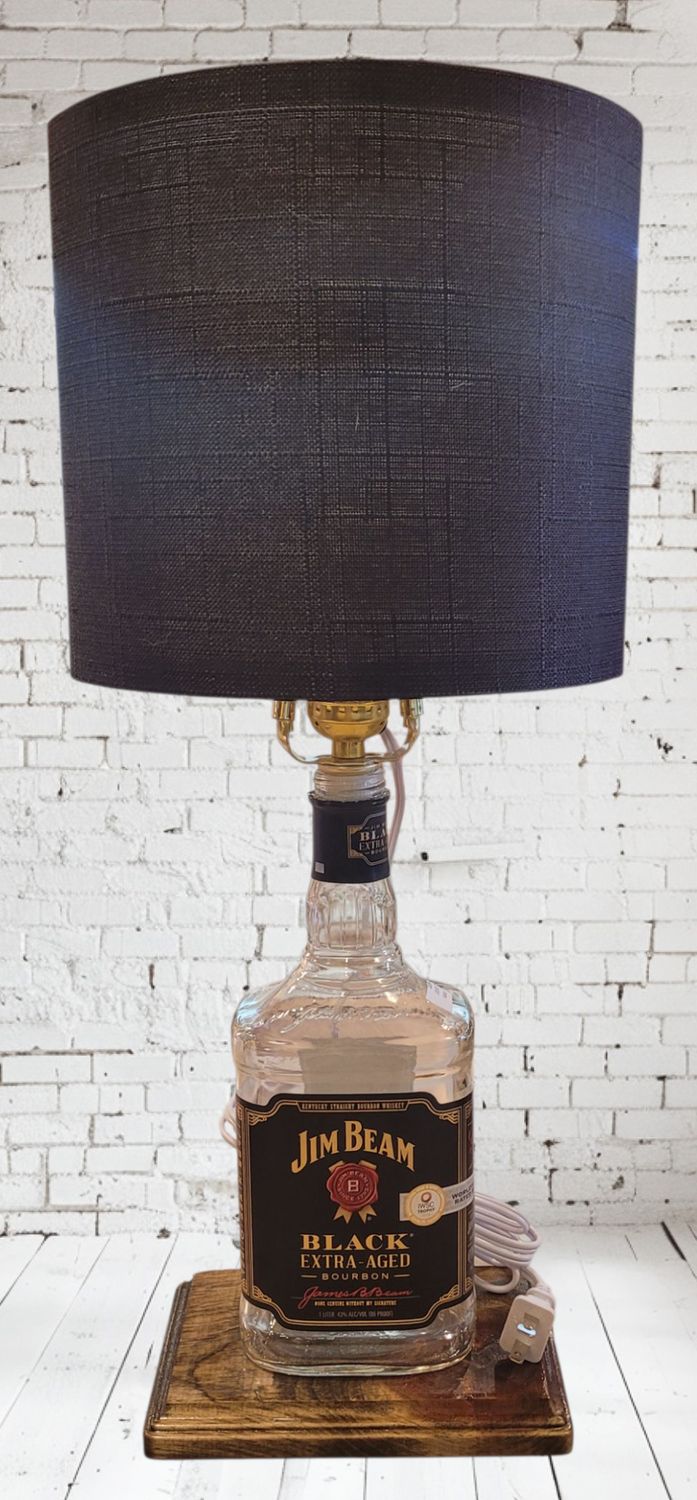 Muntz Jim Beam Bourbon Lamp