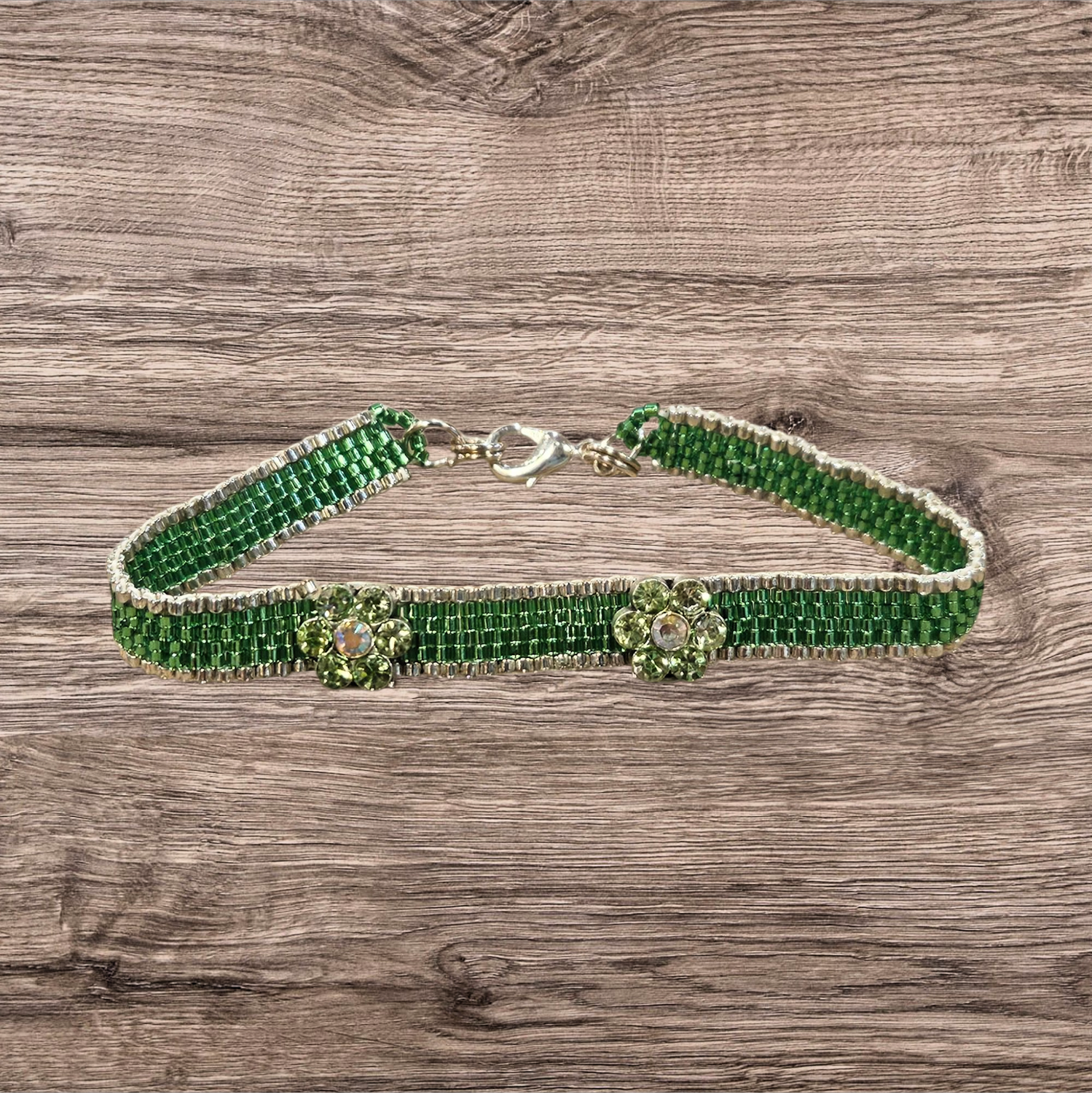 Boerman Bracelet Green &amp; Silver w/ Flower Charms