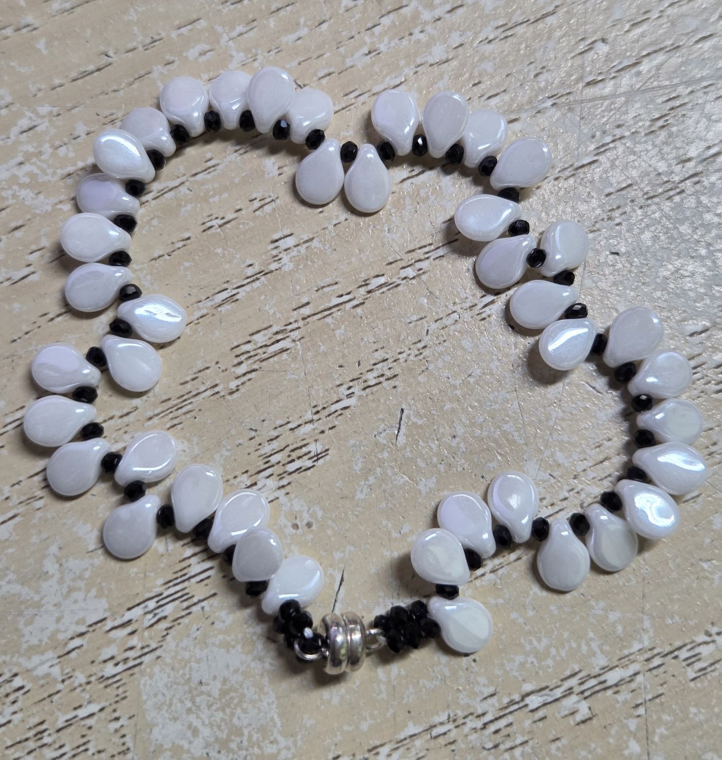 Boerman Bracelet White Pearly Pips w/ Black Crystals