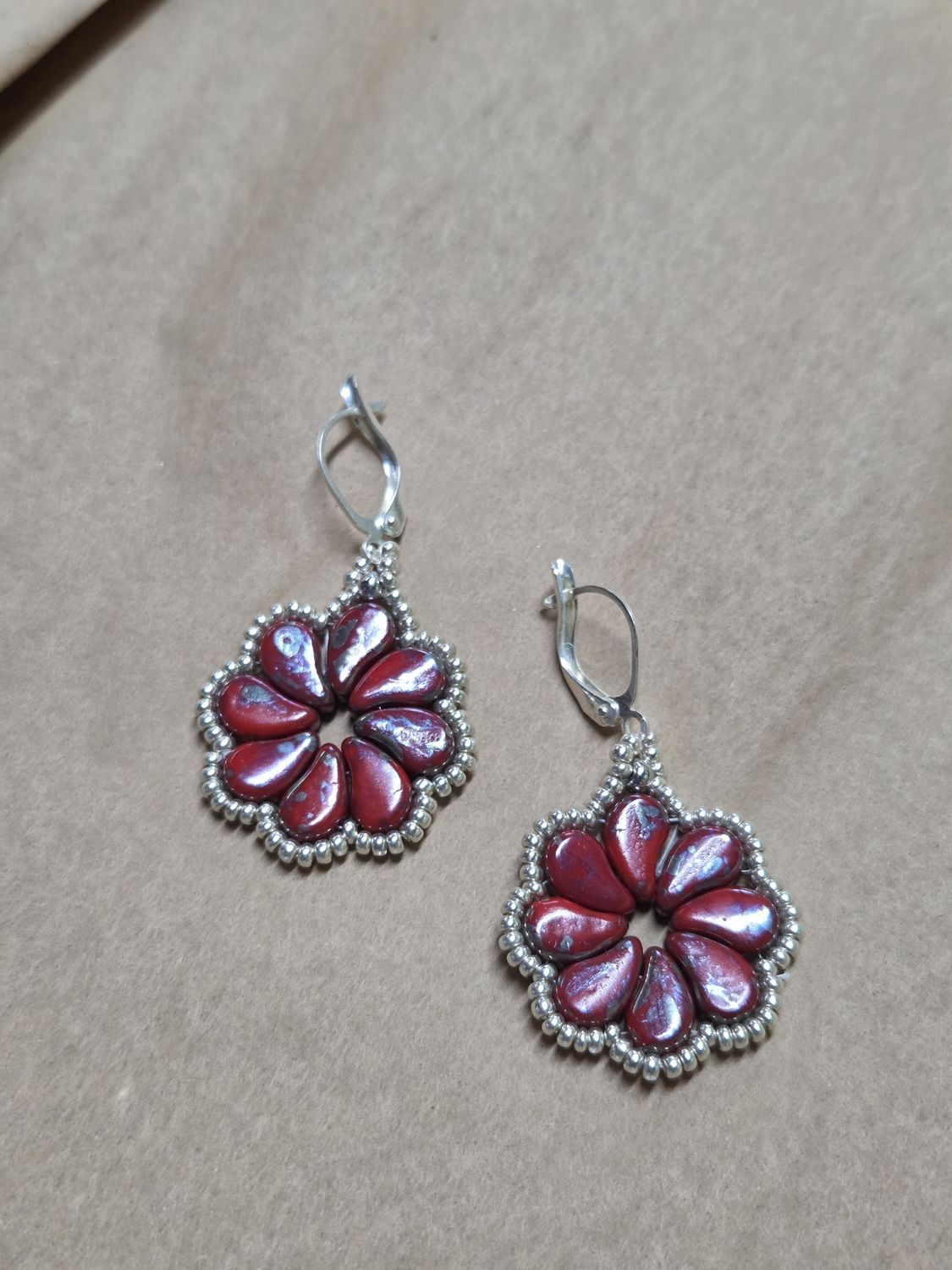 Boerman Earrings Red &amp; Silver Paisley Flower