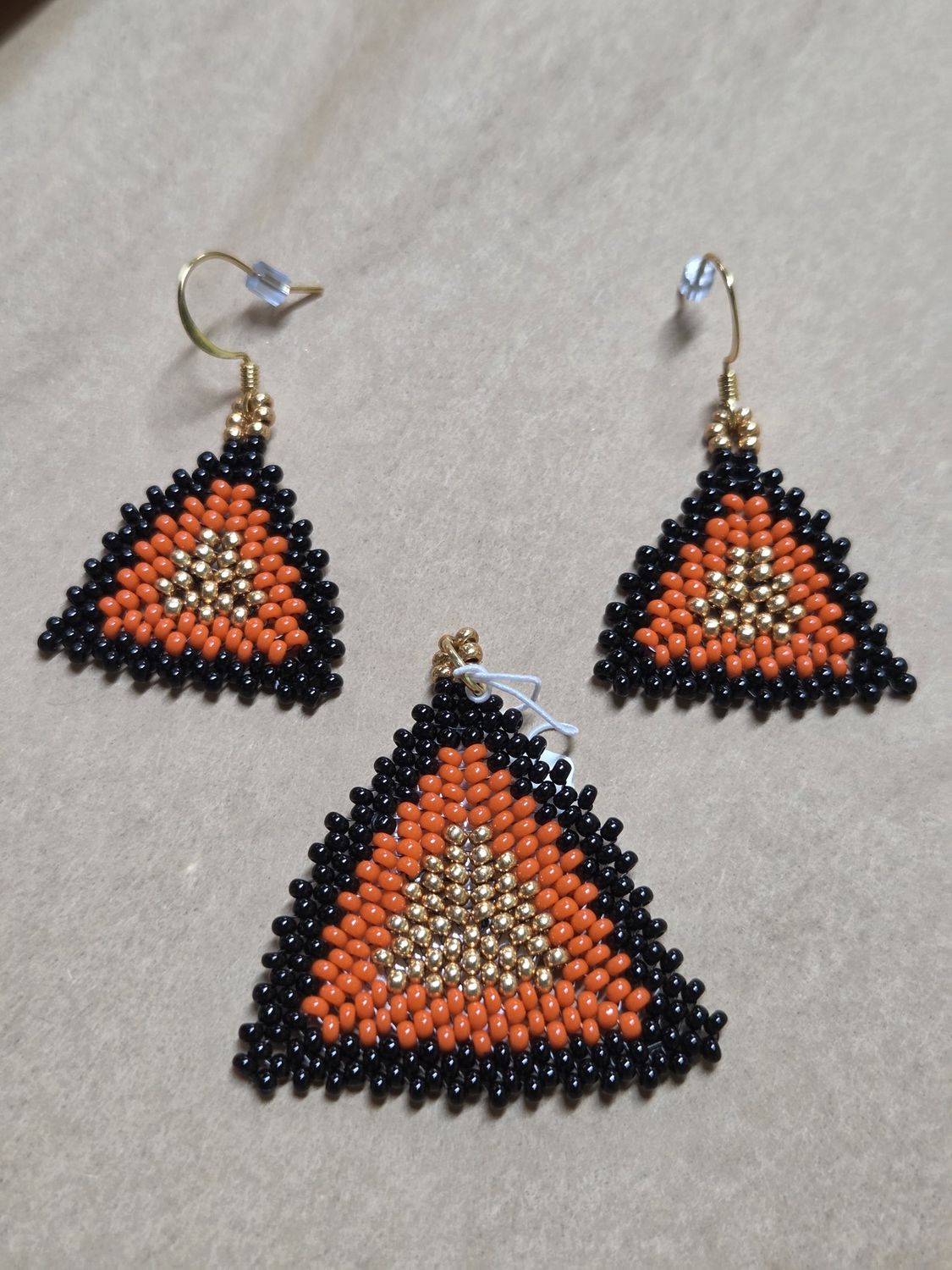 Boerman Pendant Earring Set Black Orange Gold Triangle