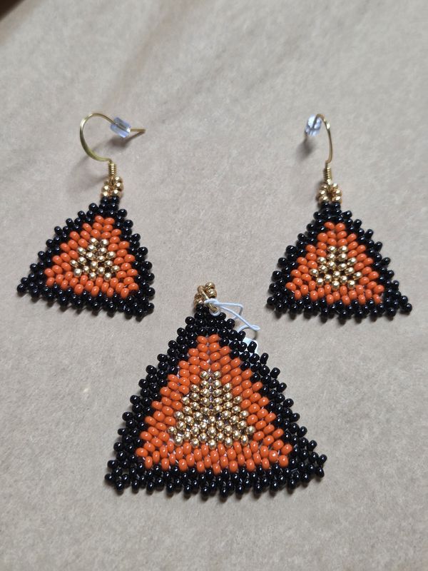 Boerman Pendant Earring Set Black Orange Gold Triangle