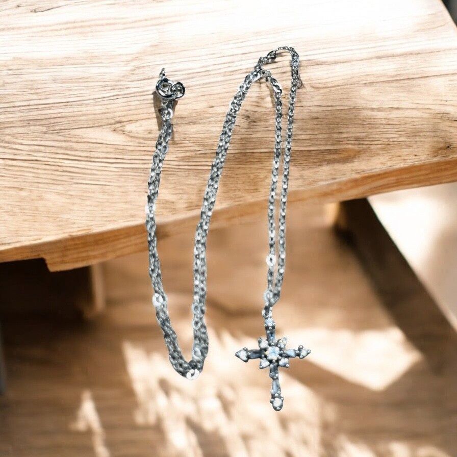 Kalli Necklace Silver Tone Cross Baguette