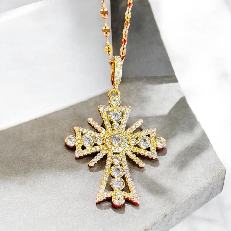 Kalli Necklace Large Cross with Rhinestones