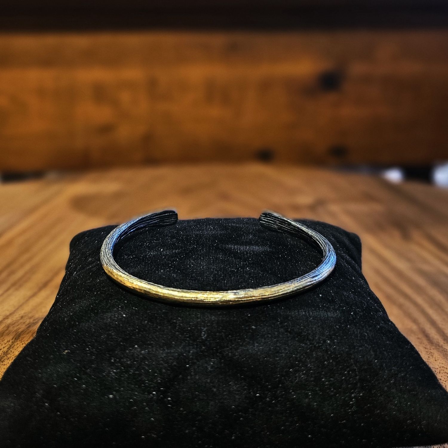Keleher Bar Cuff No Diamonds