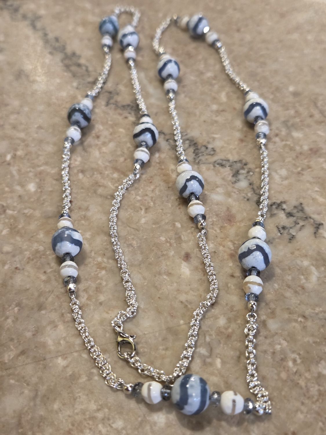 Whitney Necklace White and Dyed Blue Agate