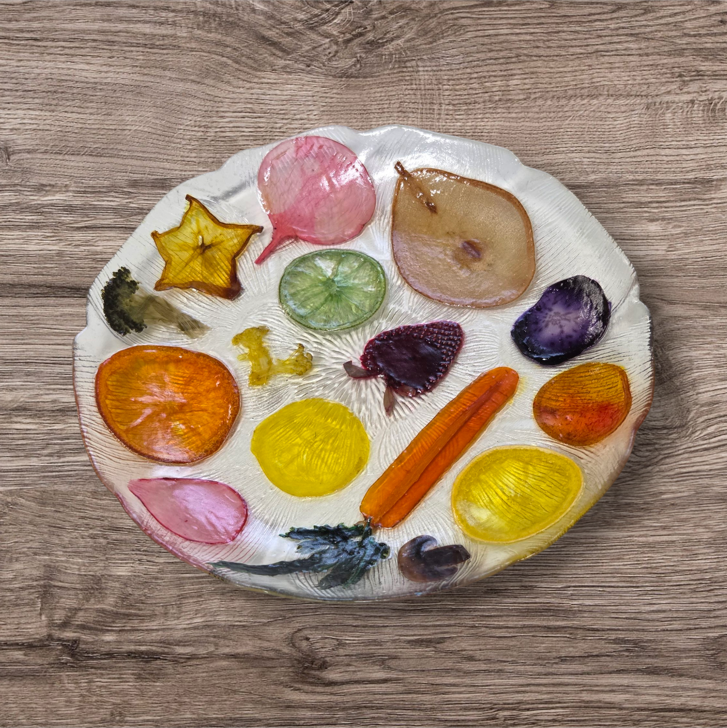 Dorfman Fruit Slice Medium Serving Plate Seasons Variety