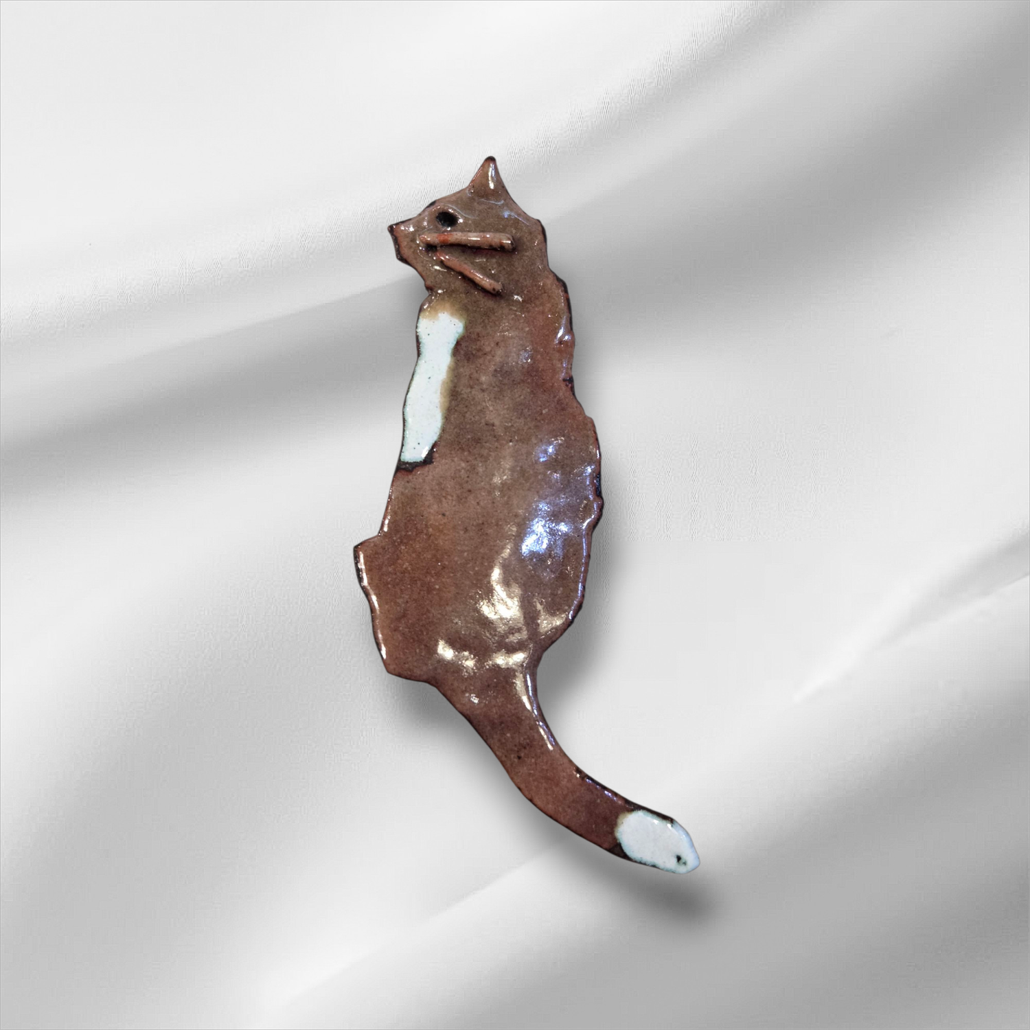 Adams Enamled Copper Pin Brown Cat