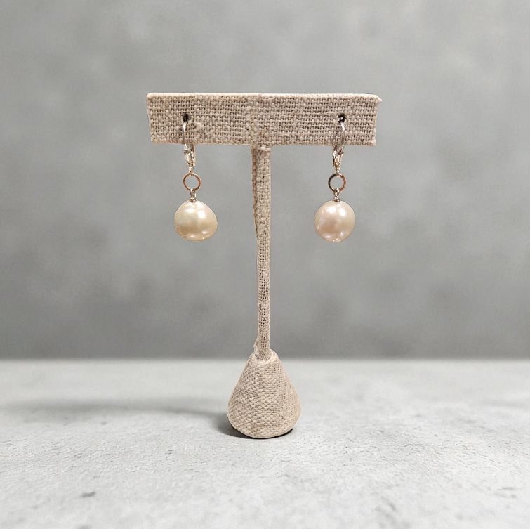 Robb Earrings Large White Pearl