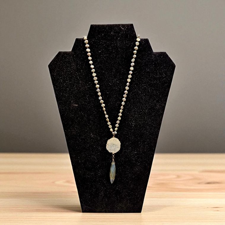 Robb Necklace Knotted Pearl w/ Solar Quartz and Labradorite