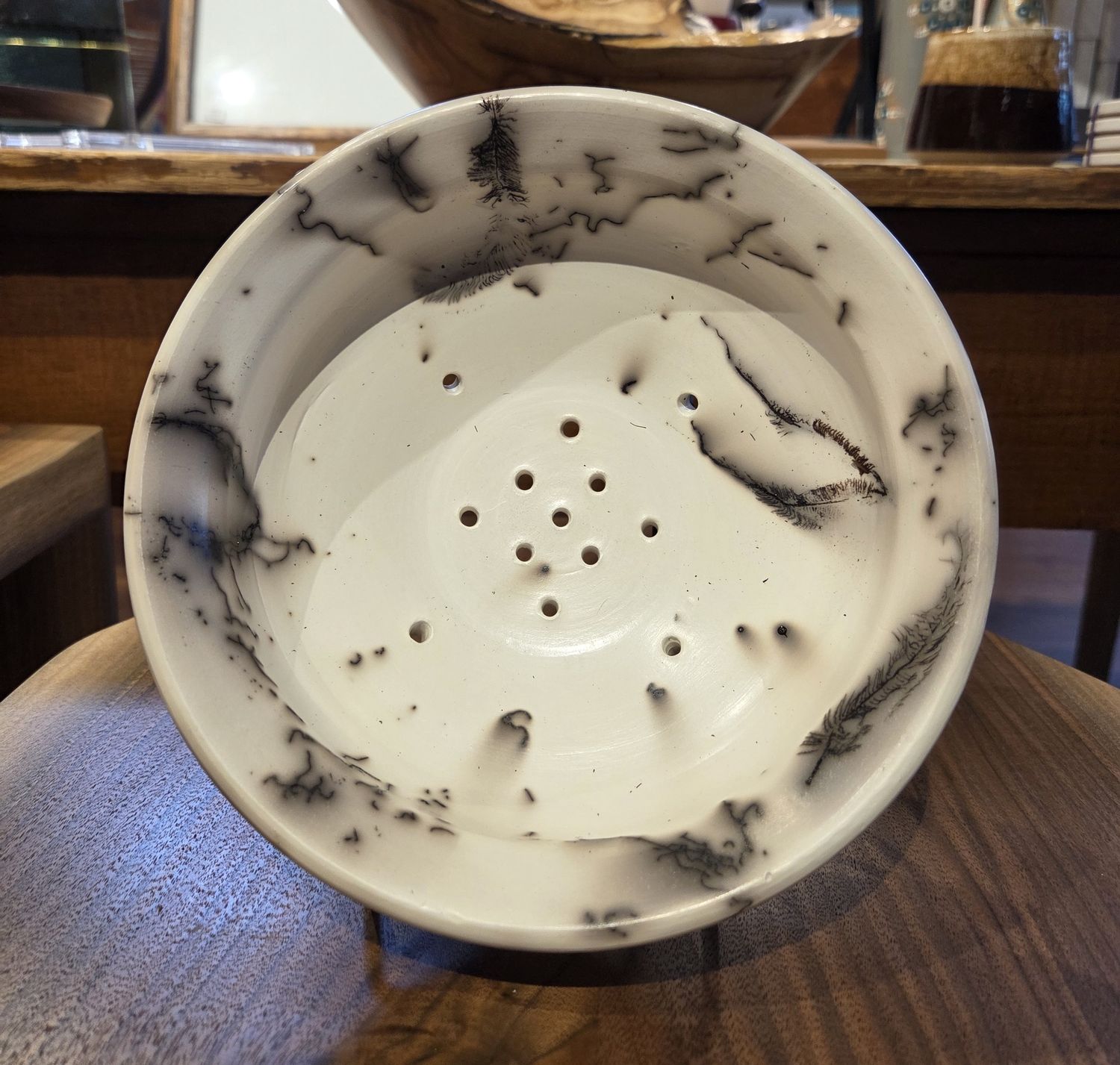 Ponticello Berry Bowl Horse Hair Accent 4