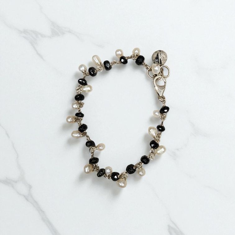 Robb Black Spinel/FW Pearl Bracelet