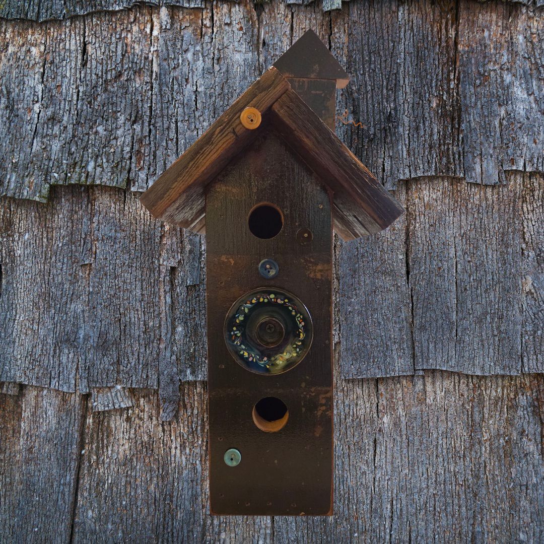 Rivers Birdhouse with Green Candle Holder and Buttons