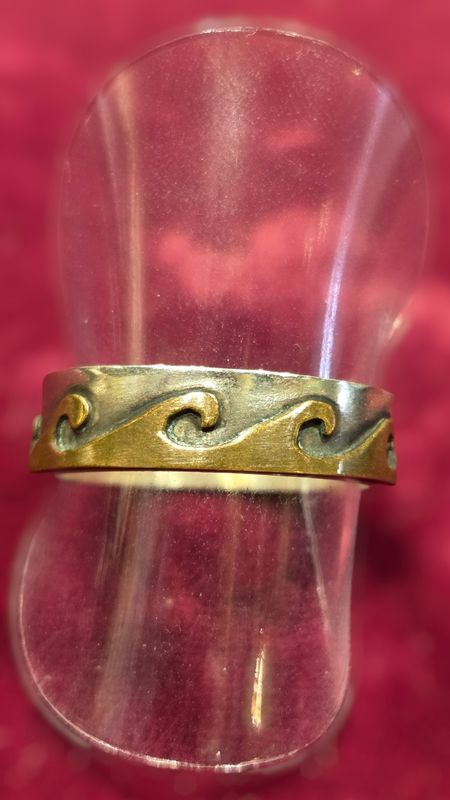 Gonzales Ring &quot;Waves&quot;
