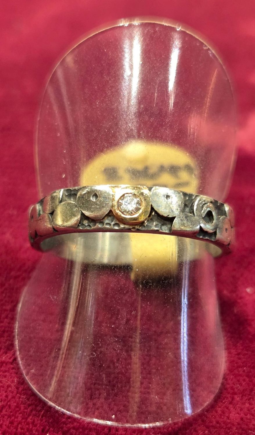 Gonzales Ring Mixed Metal Hammered Circles with Diamond