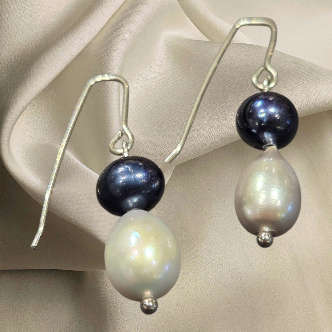 Tsay Earring Blue and Gray Pearl Stack on Surgical Ear Wire