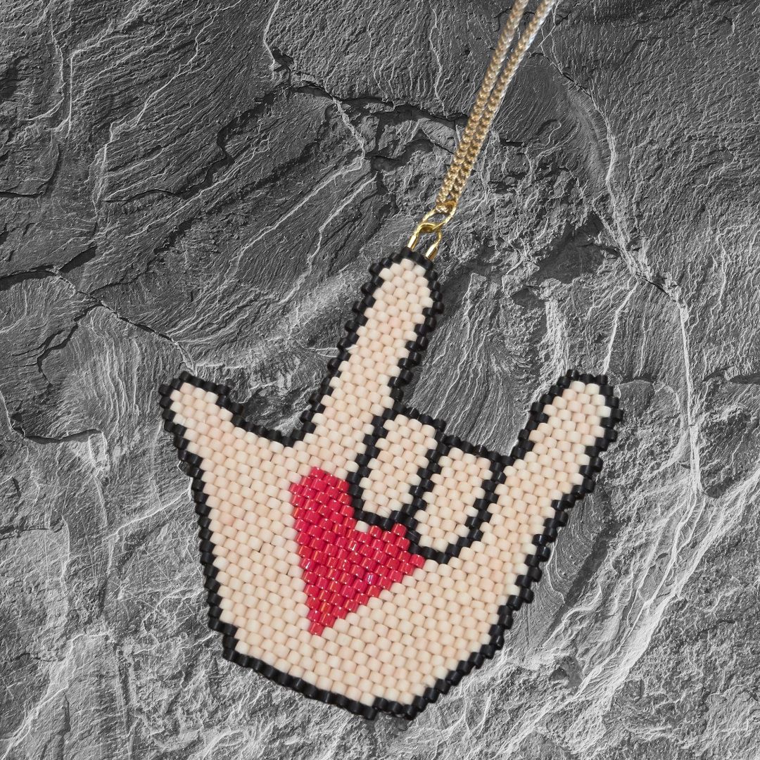 Boerman Necklace &quot;I Love You&quot; Hand Sign